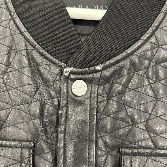 Zara Man - Black Gilet - Picture 4 of 7